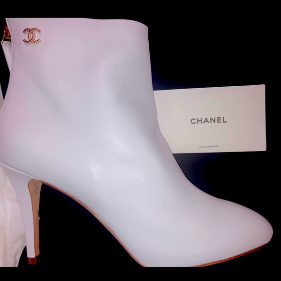 Chanel Short boots - Picture 1 of 5
